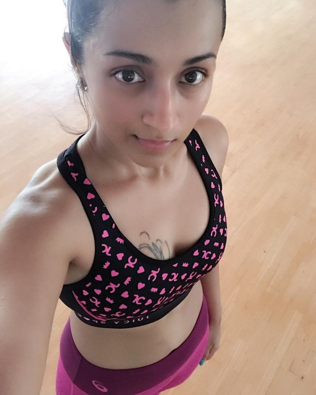 Actress Trisha Krishnan Workout Photos 1534873(1).jpg