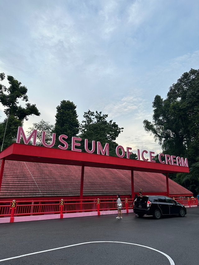 Museum of Ice Cream2.jpg