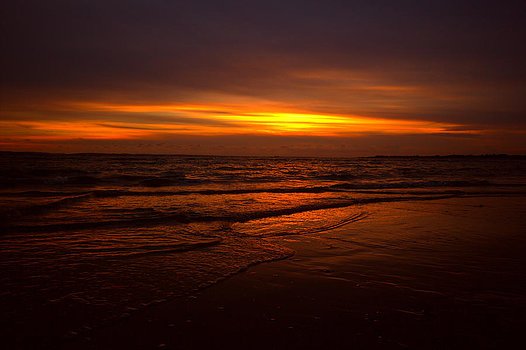 orange-beach-sunset-sophie-badman.jpg