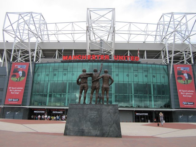 manchester-united-1656122_1280.jpg