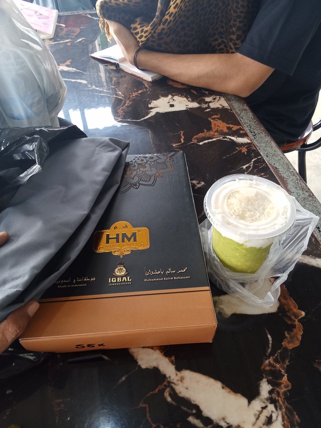 1000050718.jpg