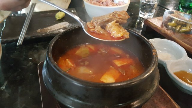 된장찌개한숟가락.jpg