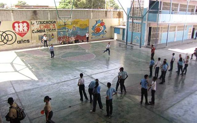 fe_y_alegria_celebra_con_una_educacion_en_emergencia_.jpg