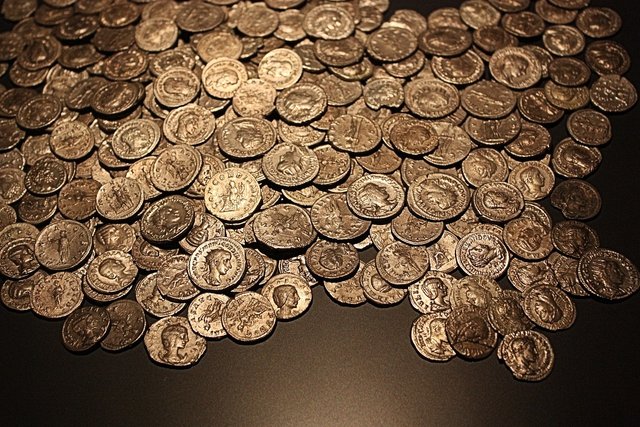 coins-2183470_1280.jpg