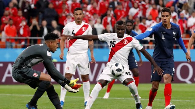 Peru vs Francia 1.jpg