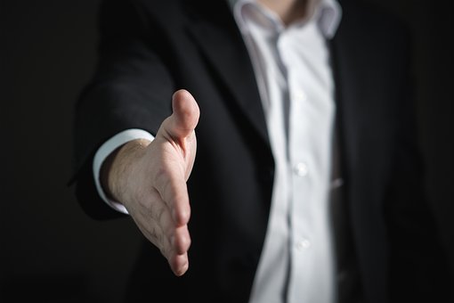 handshake-2056023__340.jpg