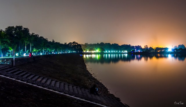 Night View of Sukhna Lake.jpg