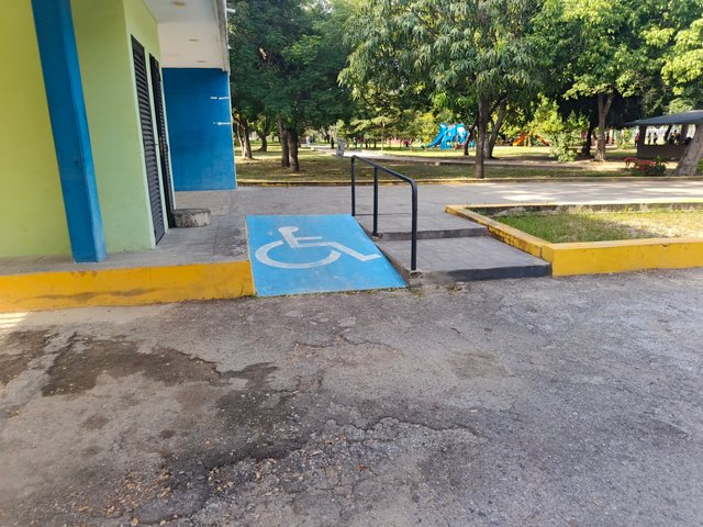 1000565280.jpg