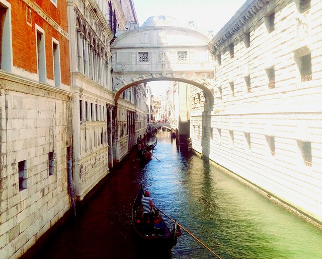 TRAVELMAN VENICE: A Brief Encounter