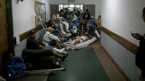 HT_venezuela_hospital_protest_jef_160630_16x9_992.jpg