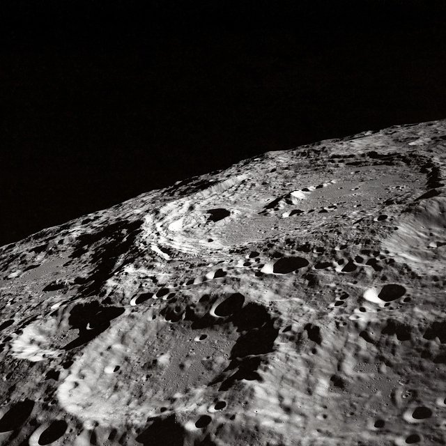 moon-508756_1280.jpg