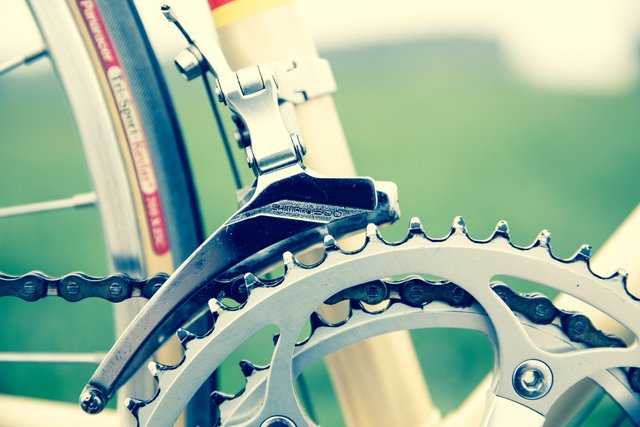 bicycle-bike-chainrings-93777.jpg