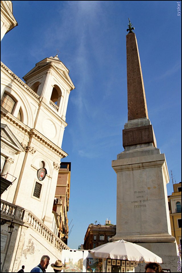 EU121020-235204.jpg