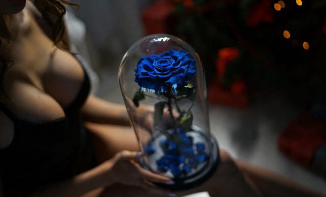 Люксовый сувенир Роза в колбе от Forever-rose
