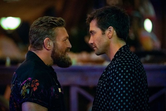 Road-House-trailer-Jake-Gyllenhaal-Conor-McGregor-face-off.jpg