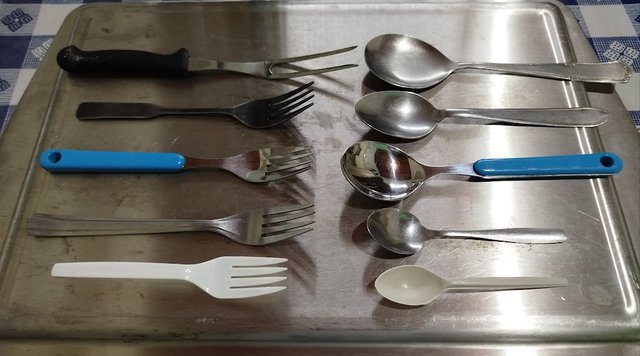 cucharillas tenedores.jpg