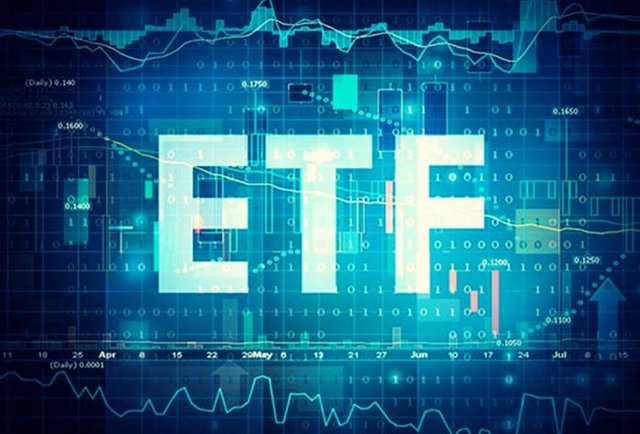 bitcoin-etf-meaning-cryptocurrency-696x472.jpg