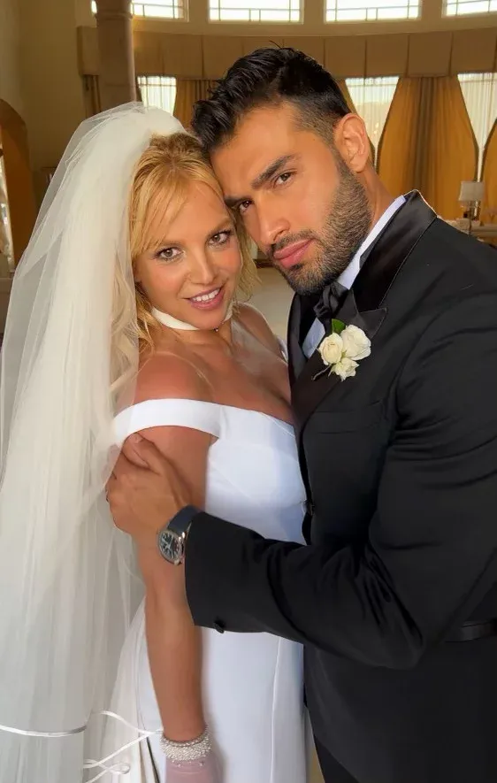 Britney-Spears-Sam-Asghari-Wedding.webp