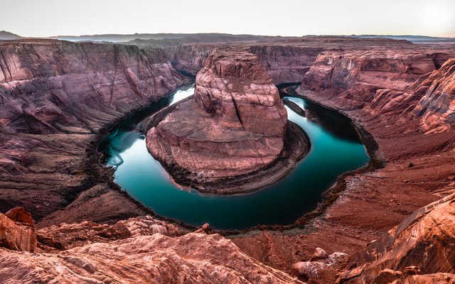 Horseshoe-Bend-in-Arizona-United-States-of-America-Landscape-Nature-4K-Ultra-HD-Wallpaper-for-Desktop-Laptop-Tablet-Mobile-Phones-And-TV-3840x2400-1920x1200.jpg