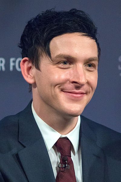 Robin_Lord_Taylor_at_NY_PaleyFest_2014_for_Gotham.jpg