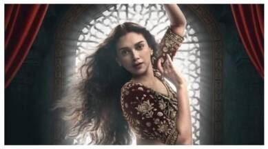 Aditi-Rao-Hydari-R.jpg