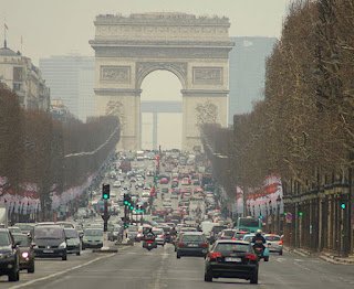 champ-elysees-rua-famosa.jpg