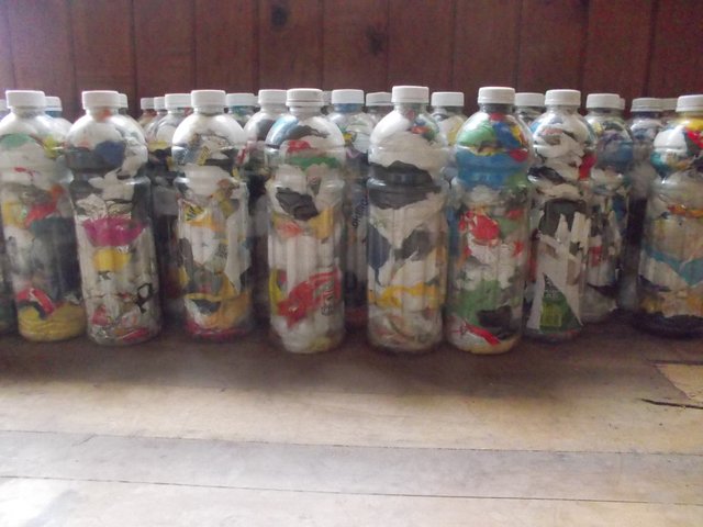 reciclado de botella.JPG
