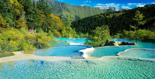 Jiuzhaigou-Valley-National-Park-China.jpg