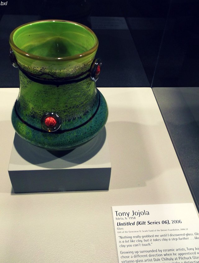 glass vase denver art museum colorado bxlphabet.jpg