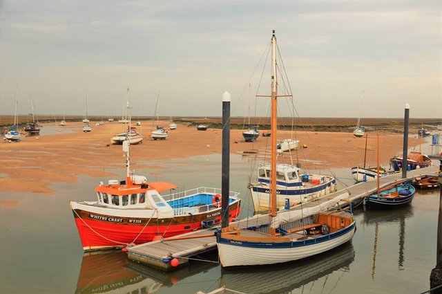 Wells...low tide.jpg