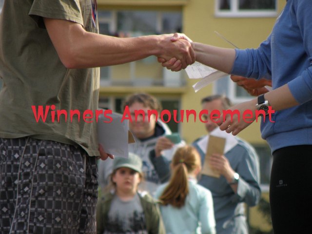 handshakes-930181_1281.jpg