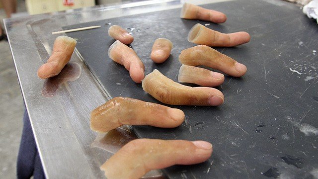 yakuza-fingers.jpg