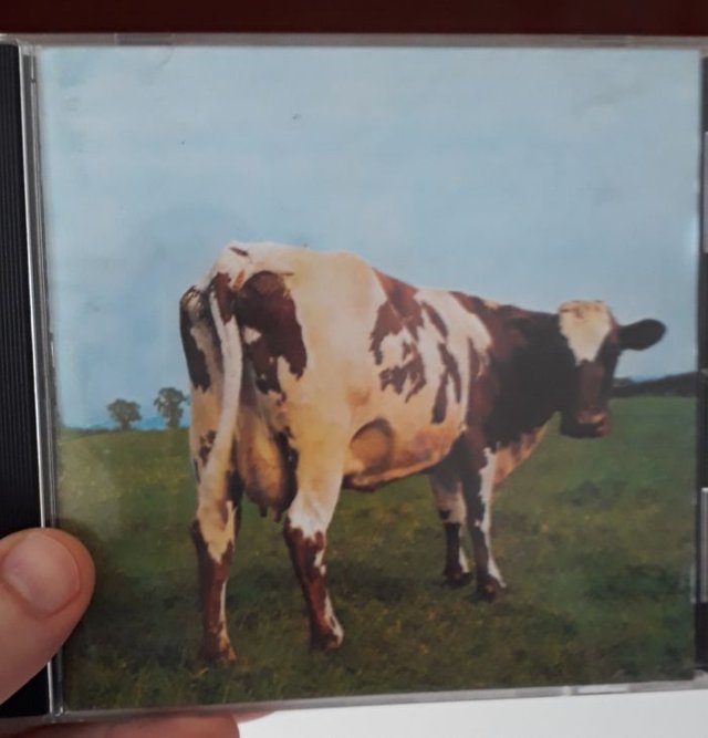 pink-floyd-atom-heart-mother-1.jpg