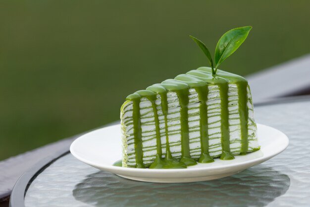 piece-green-tea-cake-glass-table_36020-35.jpg