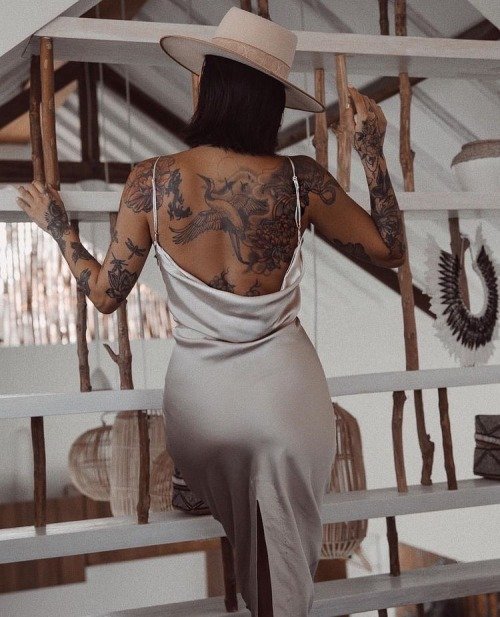 tumblr_28a8e2b5ac21e2e9e963764c34927ed9_74aea18f_500.jpg