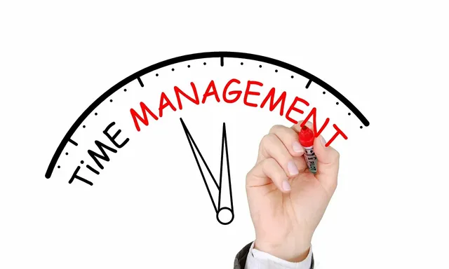 time-management-1966396_1280.webp