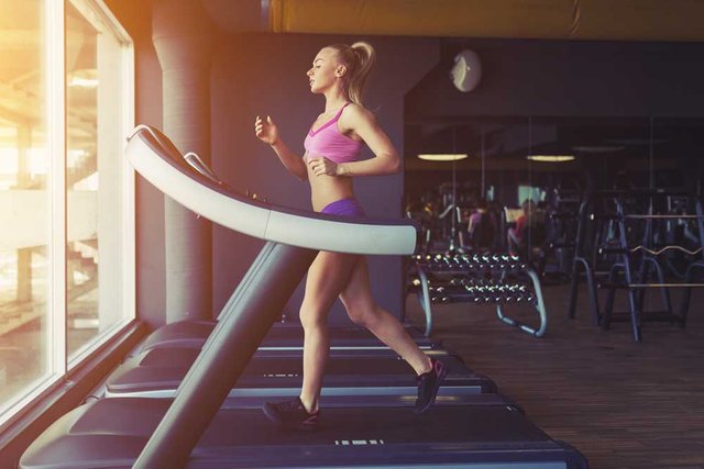 How-To-Lose-Weight-On-A-Treadmill-In-A-Month-1.jpg