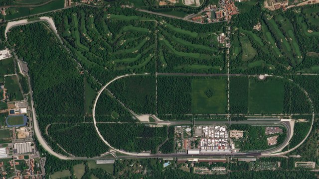 Autodromo_Nazionale_Monza.jpg