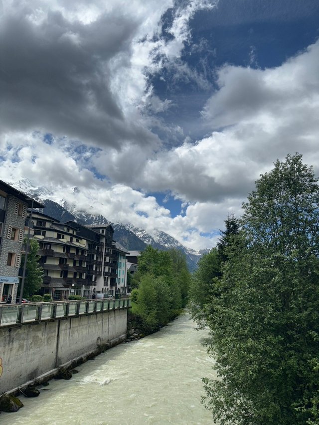 Chamonix-Mont-Blanc3.jpg
