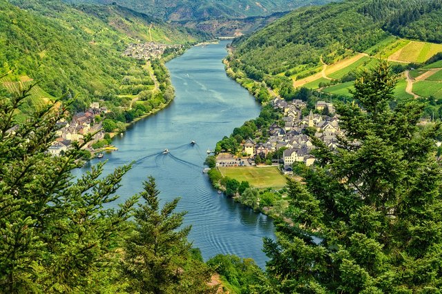 river-4336788_1280.jpg