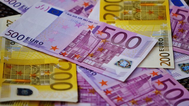 euro_money_banknotes_113808_1920x1080.jpg