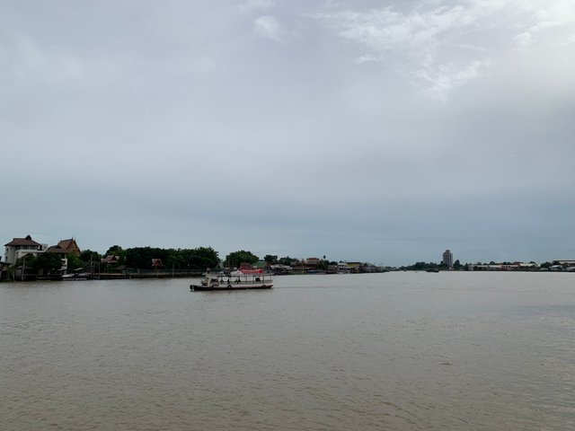 Chao Phraya River18.jpg