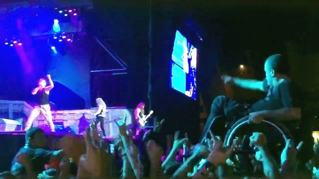 cadeira-de-rodas-show-iron-maiden-belo-horizonte-cadeirante-heavy-metal-rock-840x473.jpg