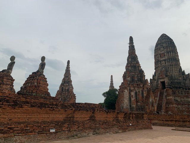 Wat Chaiwatthanaram2.jpg