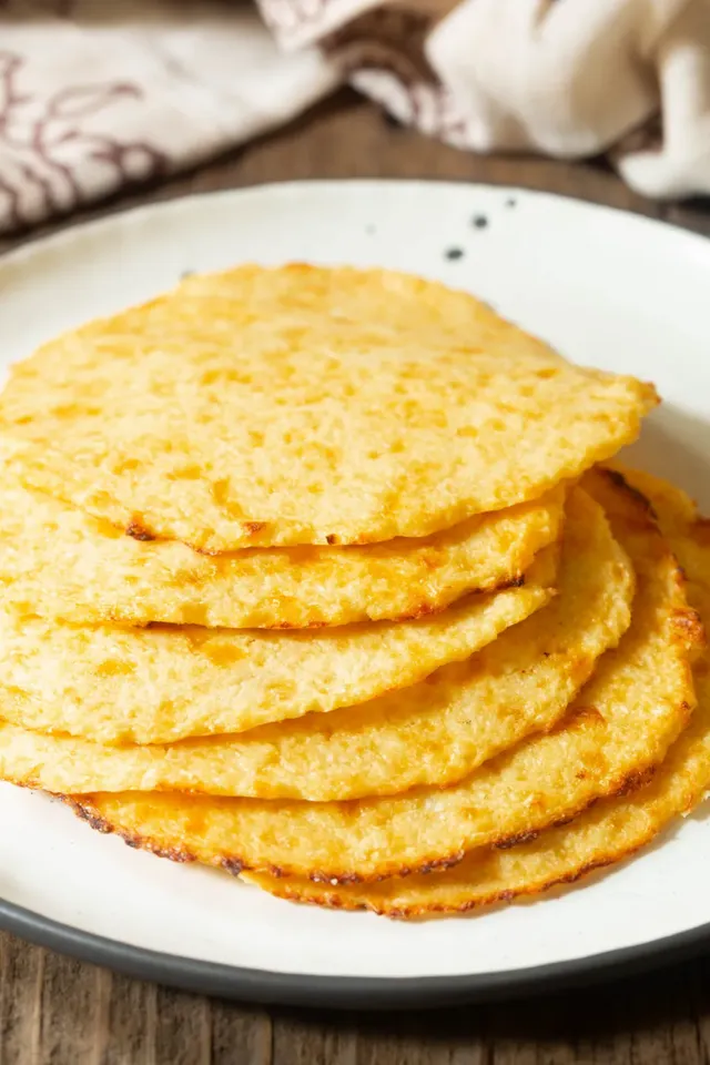 low-carb-tortilla-keto-cauliflower-9-scaled.webp