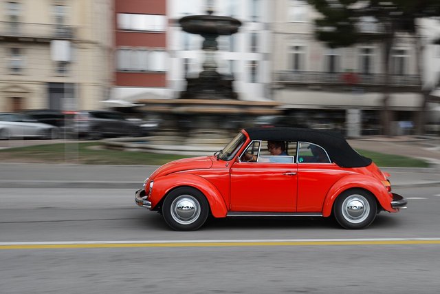 vw-4016326_1280.jpg