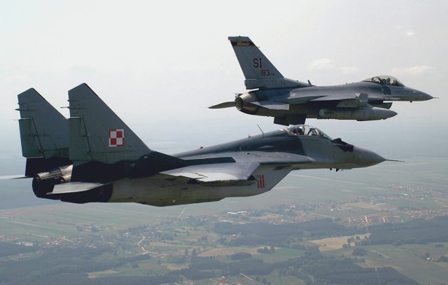 F-16C-MiG-29A-e1647571300530.jpg