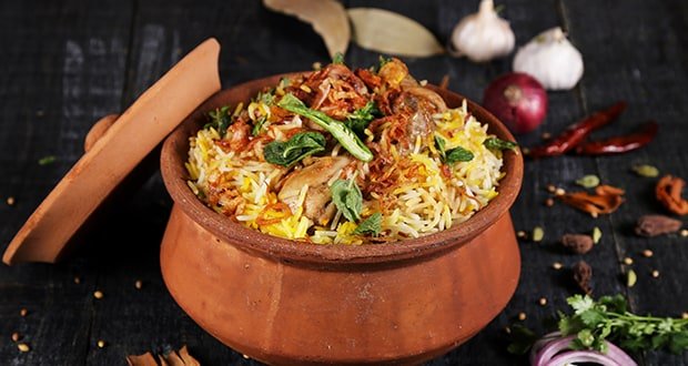 fq5cs53_biryani-doubletree-by-hilton_625x300_12_April_22.jpg