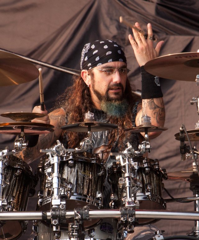 1920px-Mike_Portnoy_(2010)_(cropped) (1).jpg