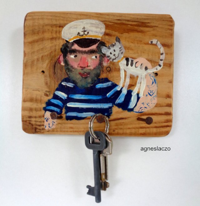 rusztikus festett fogas fa gyerekszoba akaszto otthon lakberendezes egyedi vicces cica macska agnes laczo mese tengeresz sailor cat rustic wood.jpg